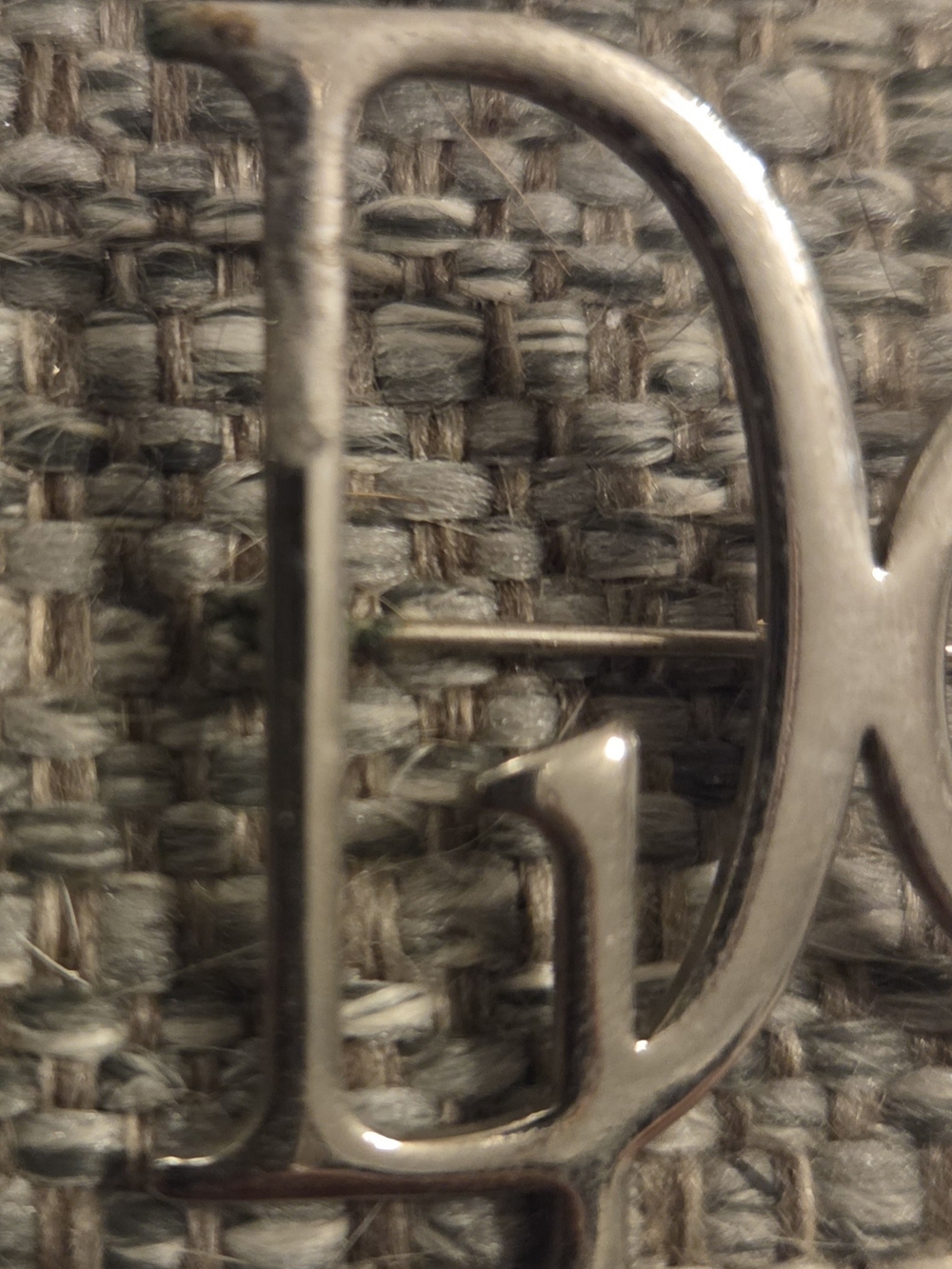 Imitation Dior Silver Brooch - Picture 5 of 6